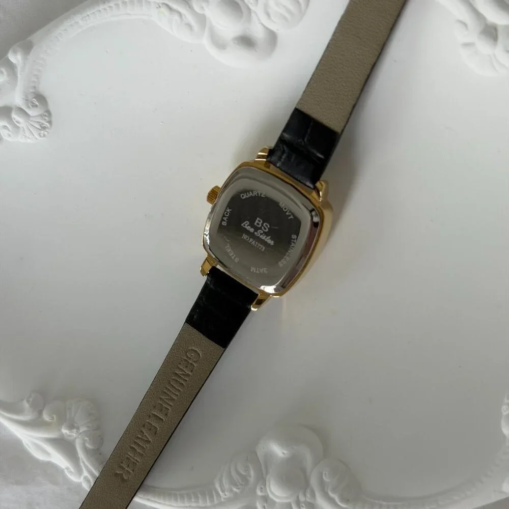 Sku 0487 vintage vibe retro mini watch gold black‎ leather strap + in a gift bag